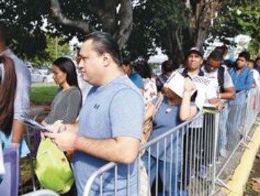 6.4% de desempleo dispara la búsqueda de trabajo