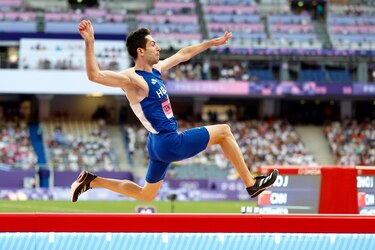 Sorpresa en los 1,500 metros: el estadounidense Cole Hocker destrona al favorito Ingebrigtsen