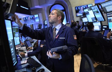 Wall Street abre con fuertes subidas tras otra bajada de la inflación en Estados Unidos