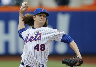 DeGrom amarra a Cardenales