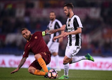 Roma se mantiene con opción al título tras vencer al Juventus