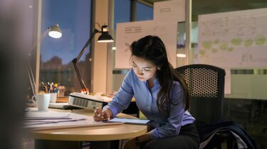 Las mujeres que trabajan de noche tienen mayor riesgo de contraer cáncer