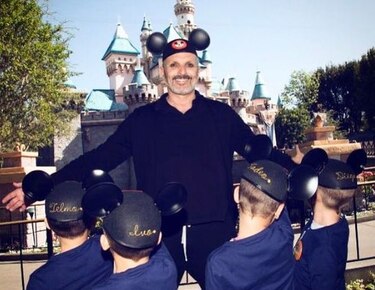 Expareja demandará a Miguel Bosé para compartir crianza de sus hijos