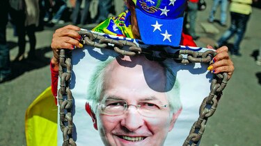 Ledezma fue incriminado por un militar torturado, según su abogado