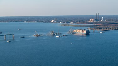 El bloqueo del puerto de Baltimore acumula pérdidas financieras pese a la apertura de canales