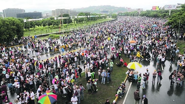 Plantón, represión y más fallecidos en protestas