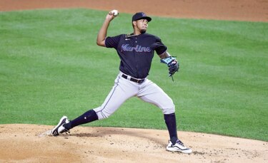 Humberto Mejía poncha a seis en su debut con los Marlins en  Grandes Ligas