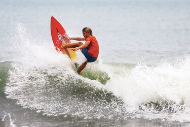 Viene la quinta válida de la Liga Infantil y Juvenil de Surf  