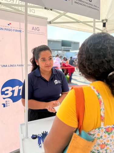 Adjudican a nuevo consorcio línea gratuita 311 para la atención ciudadana