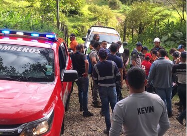 Encuentran sanos y salvos a los cinco jóvenes que se extraviaron en un sendero en Boquete