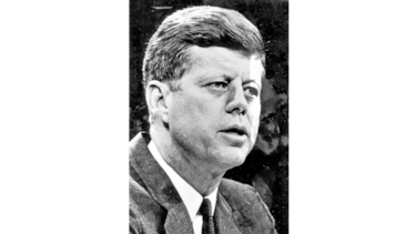 Subastarán carta escrita por JFK a supuesta amante