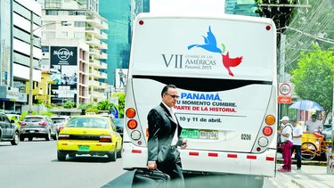Termina reunión en la Presidencia; el paro se mantiene