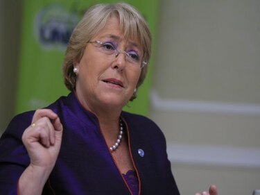 Bachelet nombra gabinete ministerial