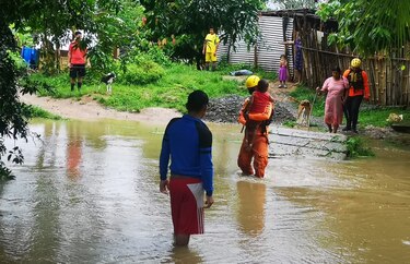 Más de mil personas fueron evacuadas en las últimas horas por el mal tiempo en Chiriquí, Bocas del Toro y la comarca