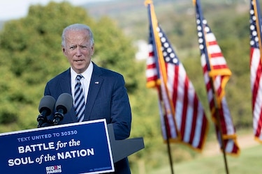 Biden advierte contra las ‘fuerzas oscuras’ que dividen a Estados Unidos y llama a la unidad