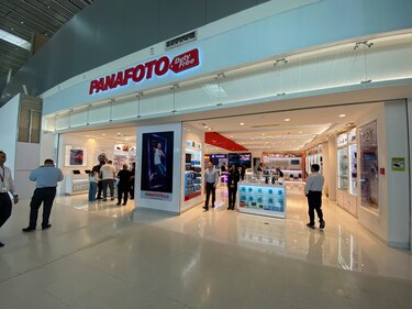 Inauguración de PANAFOTO Duty Free, Terminal 2