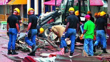 En la ciudad retiran 435 puestos de buhonería