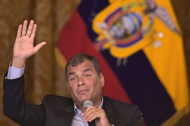 Diputados piden a expresidente Rafael Correa que no vuelva para audiencia en Ecuador