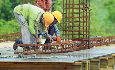Desempeño económico ayudaría a estabilizar métricas de deuda