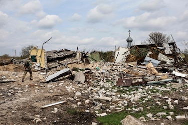 Otro bombardeo ruso a fábrica militar en Kiev