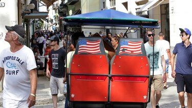 Comité del Senado de EU aprueba levantar la prohibición para viajar a Cuba