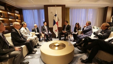 Presidente Varela inicia visita a China