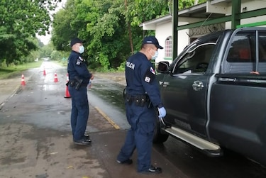 En los primeros 15 días de junio devolvieron a más de 700 vehículos que intentaban ingresar a Azuero