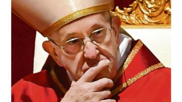 Vaticano estudiará si cónyuges no católicos pueden comulgar