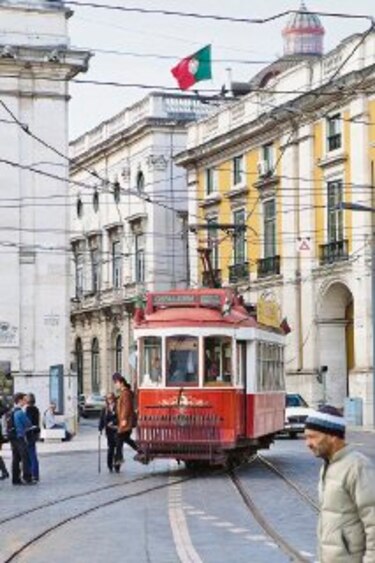 Disminuye presión sobre Portugal