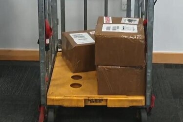 Un iPhone condujo a la policía hasta una banda sospechosa de enviar a China 40.000 teléfonos robados en Reino Unido