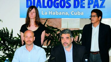 Superan crisis del proceso de paz en Colombia