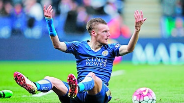 Leicester no levanta vuelo en Liga Premier