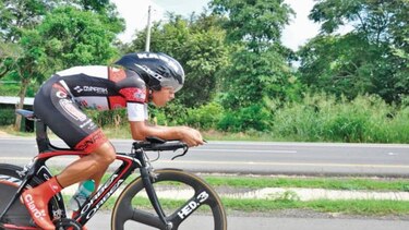 Arranca campeonato de ciclismo en región de Herrera