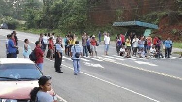 Dos meses tienen sin agua en Gatún