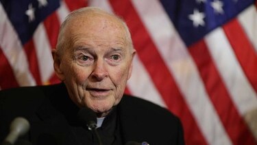 El Vaticano expulsa a un excardenal por abusos sexuales