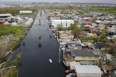 Represa en Puerto Rico se está desplomando; autoridades evacuan a las personas