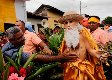 Un popular santo se declara en huelga y causa discordia en Nicaragua