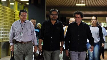 Las FARC denuncian persistencia de violencia contra defensores de DDHH