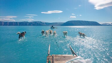 En el Ártico, el hielo se funde más rápido de lo previsto