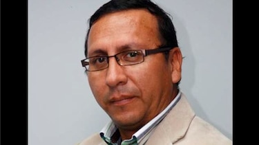 Sentencian a periodista a prisión en suspenso por difamar a expresidente