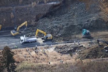 Al menos 100 heridos en Japón tras terremoto frente a costas de Fukushima