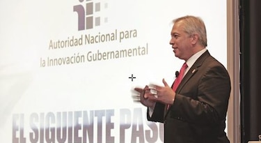 Exjefe de la AIG no justificó contrato con empresa de Mayer Mizrachi