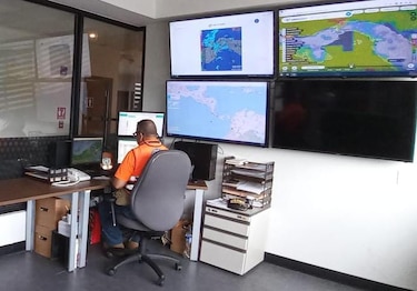 Primera onda tropical de la temporada generará más lluvias en las próximas horas