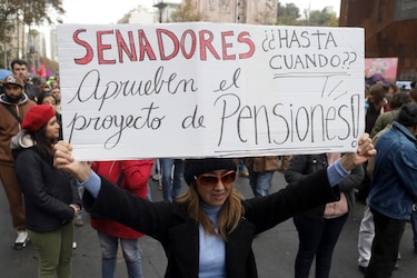 Trabajadores latinoamericanos exigen cambios y algunos Gobiernos prometen mejoras