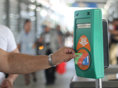 Cancelan millonaria licitación para la administración financiera del Metrobús y el Metro de Panamá