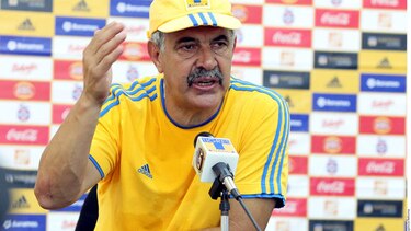Brasileño Ferretti se compromete a ser DT interino de selección mexicana de fútbol