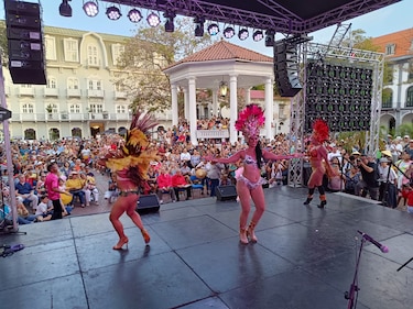 El Carnaval regresó al Casco Antiguo: turistas y panameños disfrutan de presentaciones