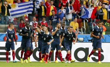 Con doblete de Benzema, Francia vence 3-0 a Honduras