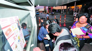 Solicitan actualizar tarjetas del Metro