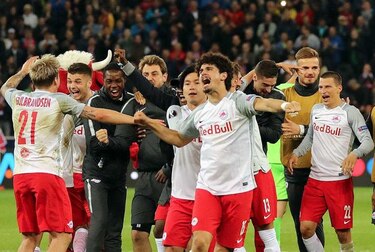 Atlético y Arsenal sufren, pero avanzan a semifinales; Salzburgo remonta